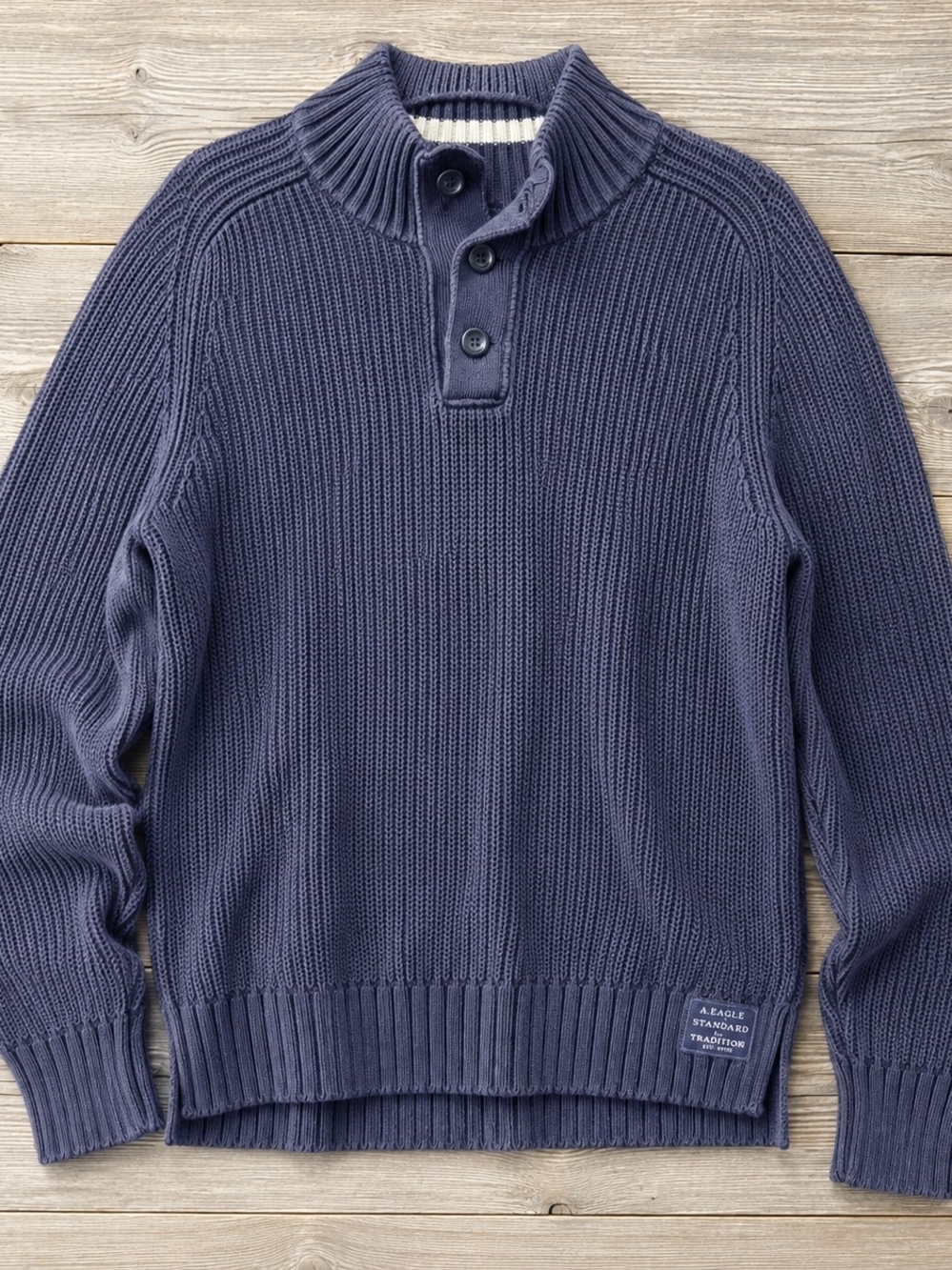 American Eagle Men's Size Large Blue Ribbed Cotton Henley Sweater